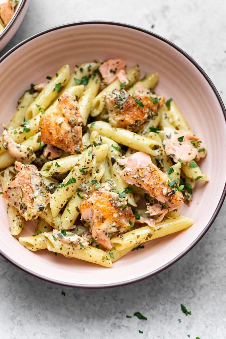 Lachs-Pesto-Pasta 2 Lachs Pesto Pasta (mit Penne)