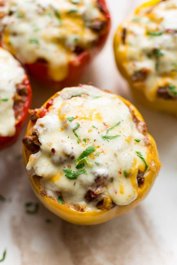Nahaufnahme von mexikanischer gefüllter Paprika