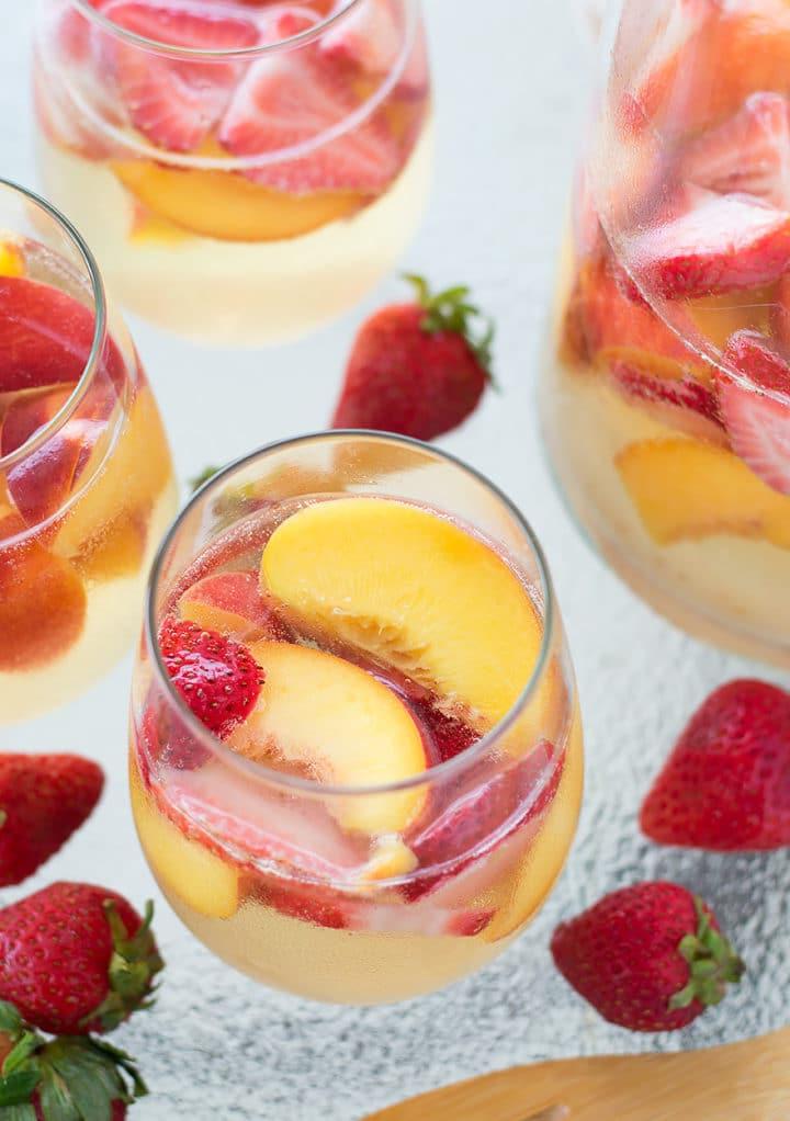 peach strawberry sangria