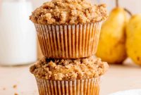 Easy Honey Pear Muffins with Sweet Cinnamon Streusel