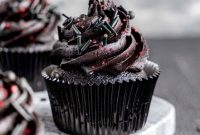 Velvet Noir with a Raspberry Secret